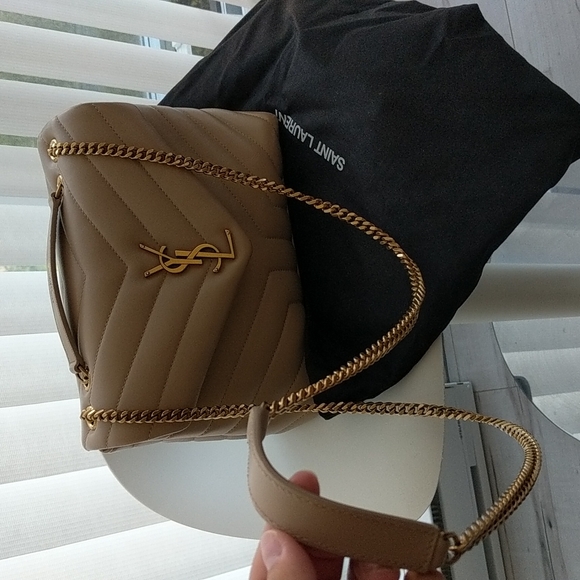 **SOLD** YSL loulou small beige - Picture 9 of 11